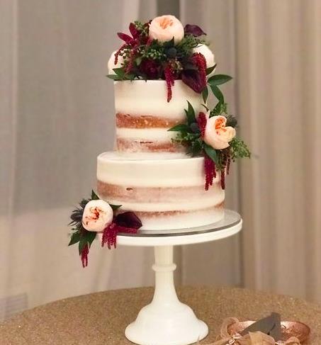 Exquisite Cakes - Wedding cake in burgundy, white edible lace, fresh  flowers with a touch of silver | Facebook